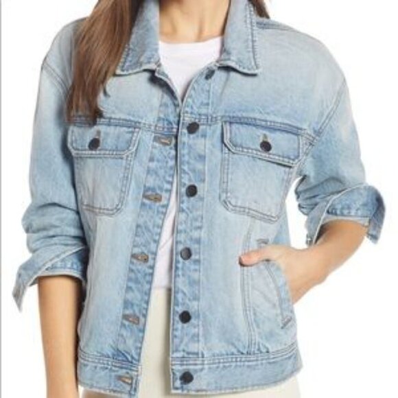 Something Navy Light Wash Denim Jacket - Picture 1 of 9